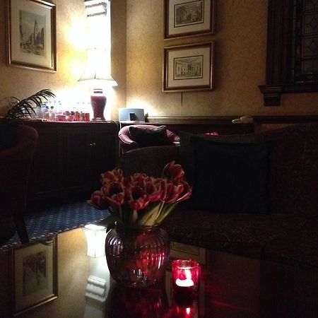 The Westland Hotel 런던 외부 사진