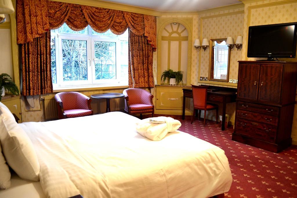The Westland Hotel 런던 객실 사진