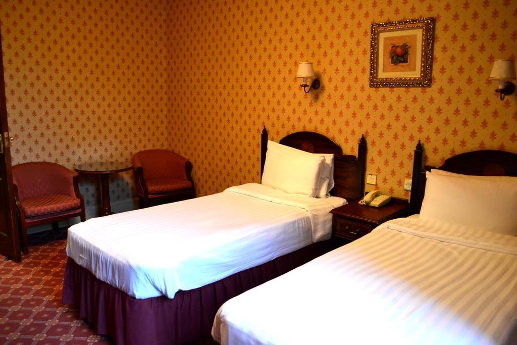 The Westland Hotel 런던 객실 사진